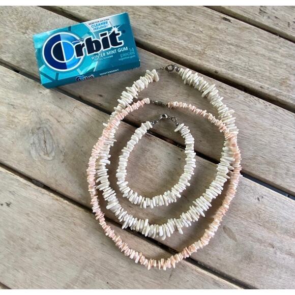 Vintage Real Seashell Chocker Necklaces & Bracelet-White & Pink Toned - Picture 4 of 7